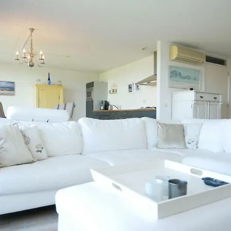 Het Strandleven 4 Groote Keeten