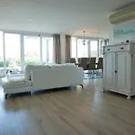Het Strandleven 4 Apartamento *